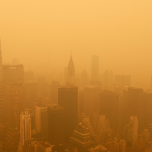 heavy-smoke-covers-new-york-city