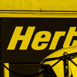 p-2-91008931-hertz-selling-its-EVs